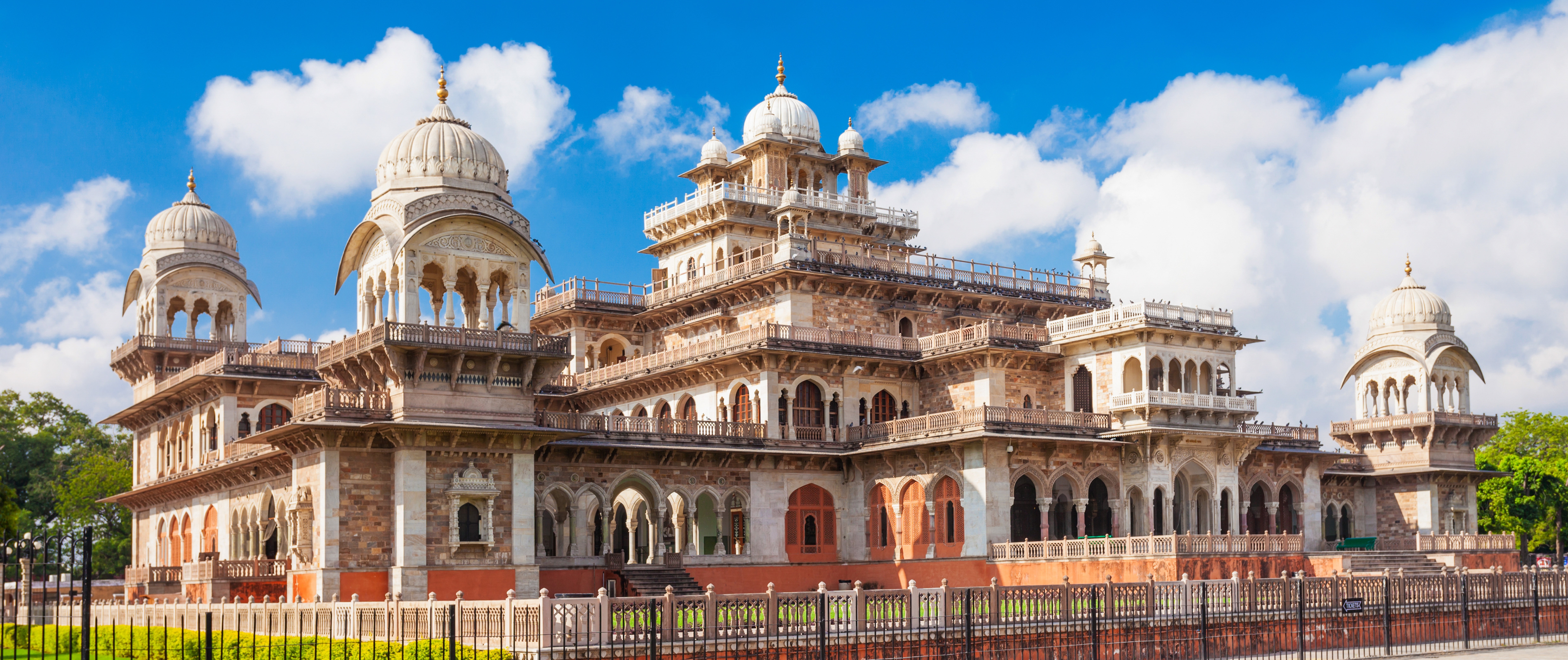 #slider-caption-1 Rajasthan Tours Packages